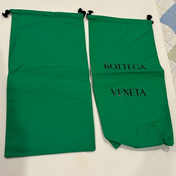 Bottega Veneta Shoe Bags (1pair) (NWOT) - Picture 2 of 3